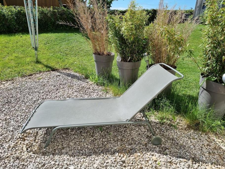 Logement Dans Maison + Exterieur Orchamps-Vennes ภายนอก รูปภาพ